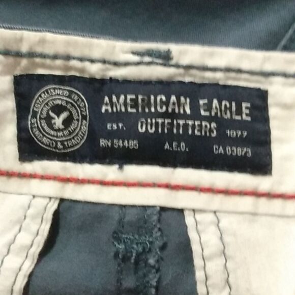 American Eagle Outfitters Men's Longboard Shorts - Picture 9 of 12